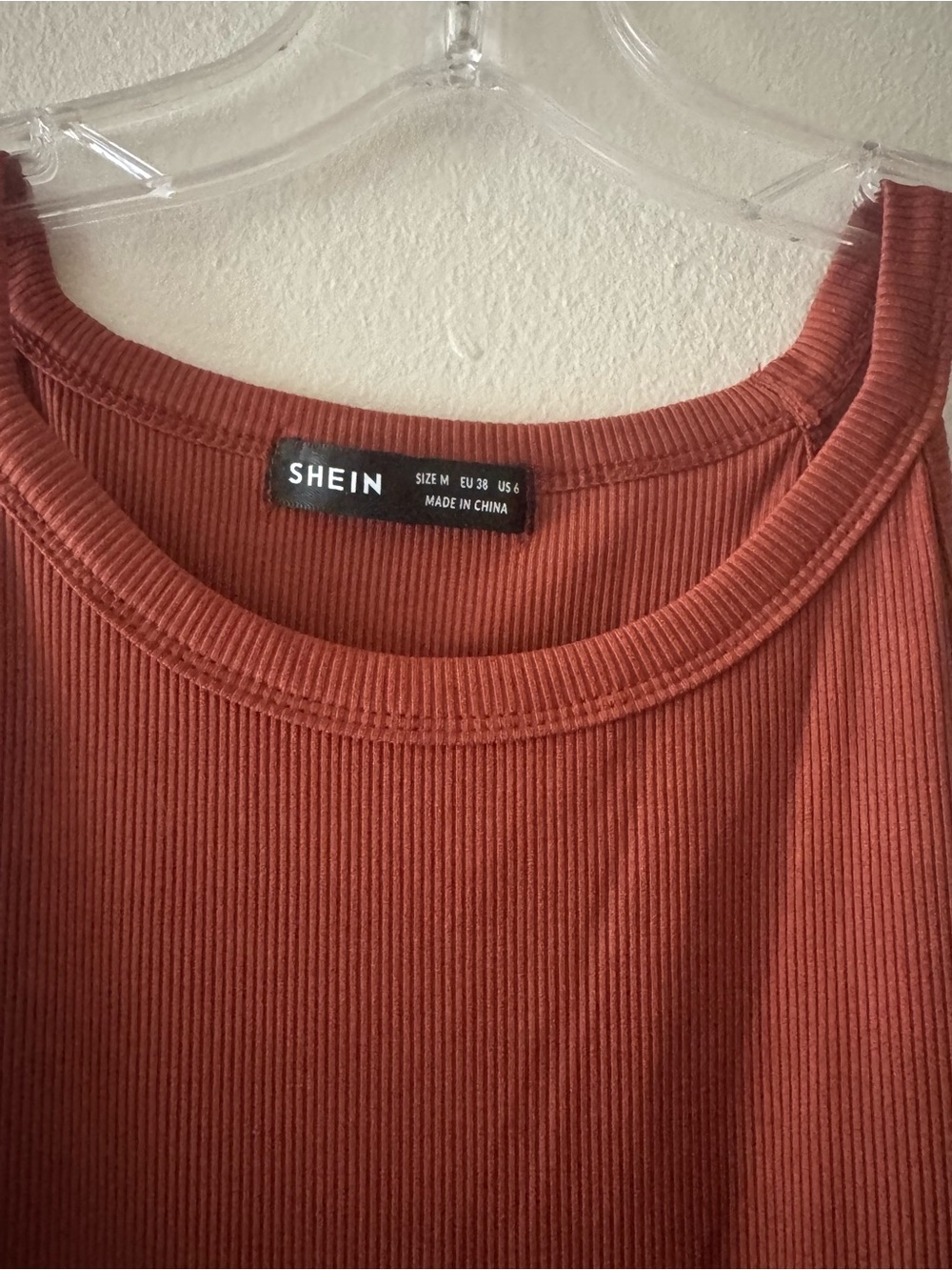 SHEIN Rust Ribbed Tank oversized - Picture 2 of 3